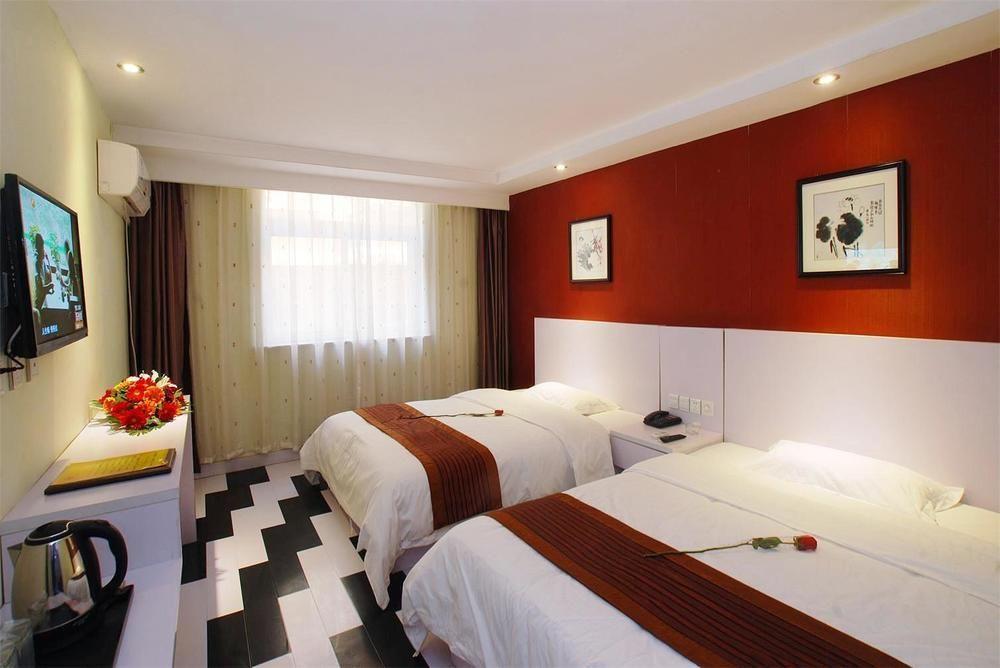 Xi'An Hometown Runtu Business Hotel מראה חיצוני תמונה